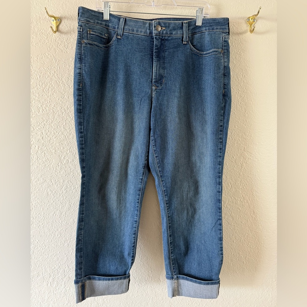 NYDJ Blue Stretch Denim Boyfriend Cuffed Capri Jeans Women’s 16 Pocket Bling